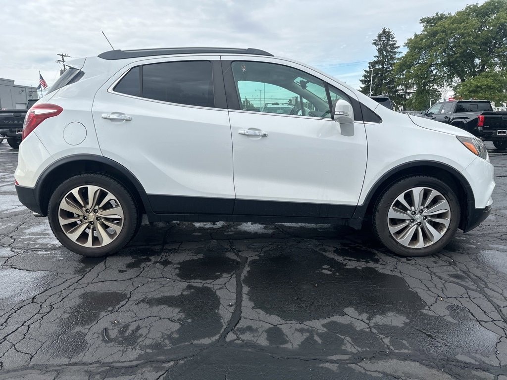 2017 Buick Encore Preferred photo 3