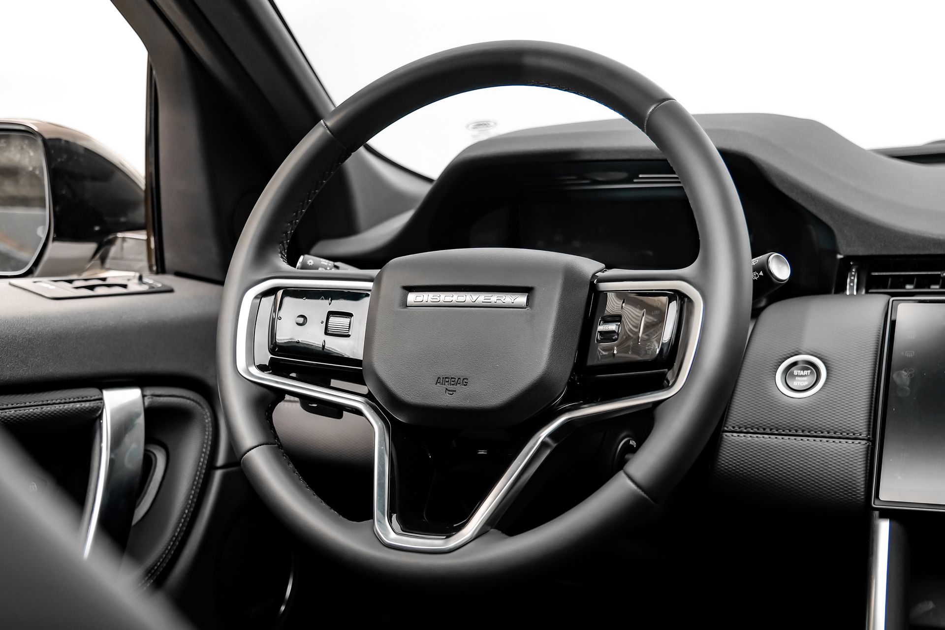 2024 Land Rover Discovery Sport Dynamic SE - Photo 21