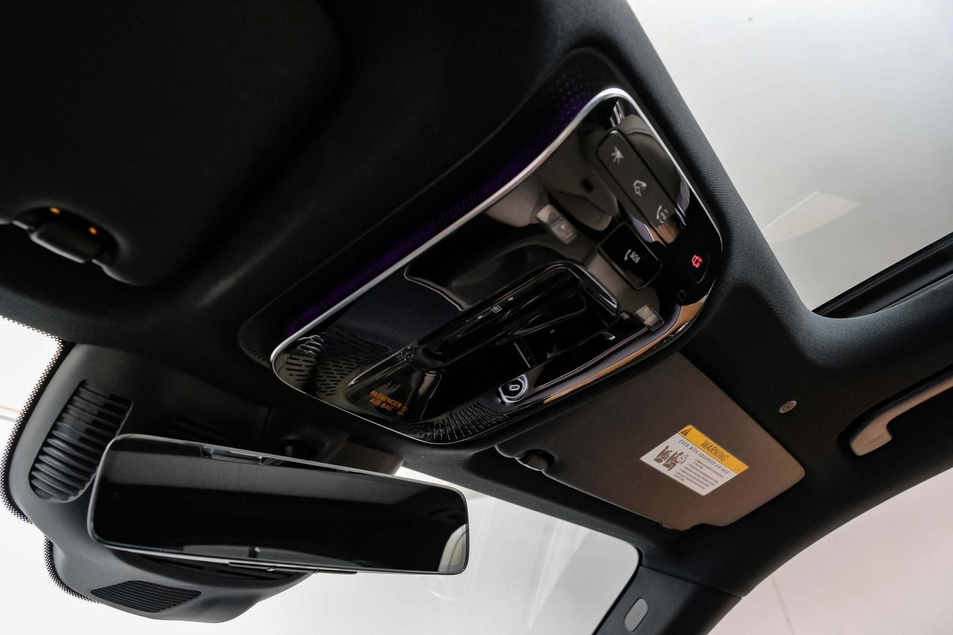 2025 Mercedes-Benz GLC Base - Photo 31