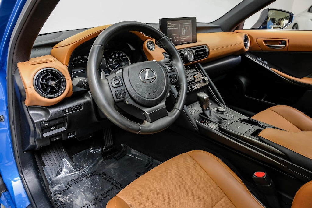 Used 2023 Lexus IS 300 Premium Package/Intuitive Parking Assist with Auto Braking/19" Alloy Wheels/Heated & Ventilated Front Sedan
