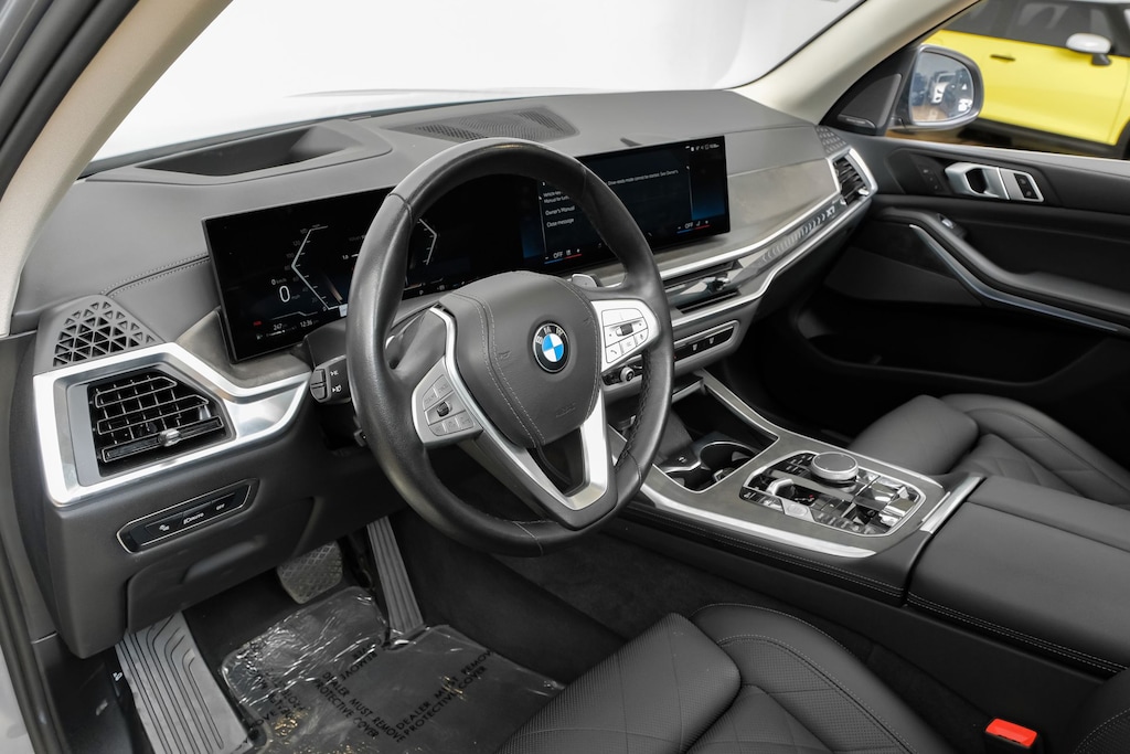 Used 2025 BMW X7 xDrive40i Premium Package/Parking Assistance Package/Climate Package/20'' M Sport Package Wheels SUV