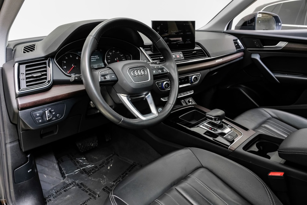 Used 2023 Audi Q5 45 S line Premium/Convenience Package/Panoramic Sunroof SUV