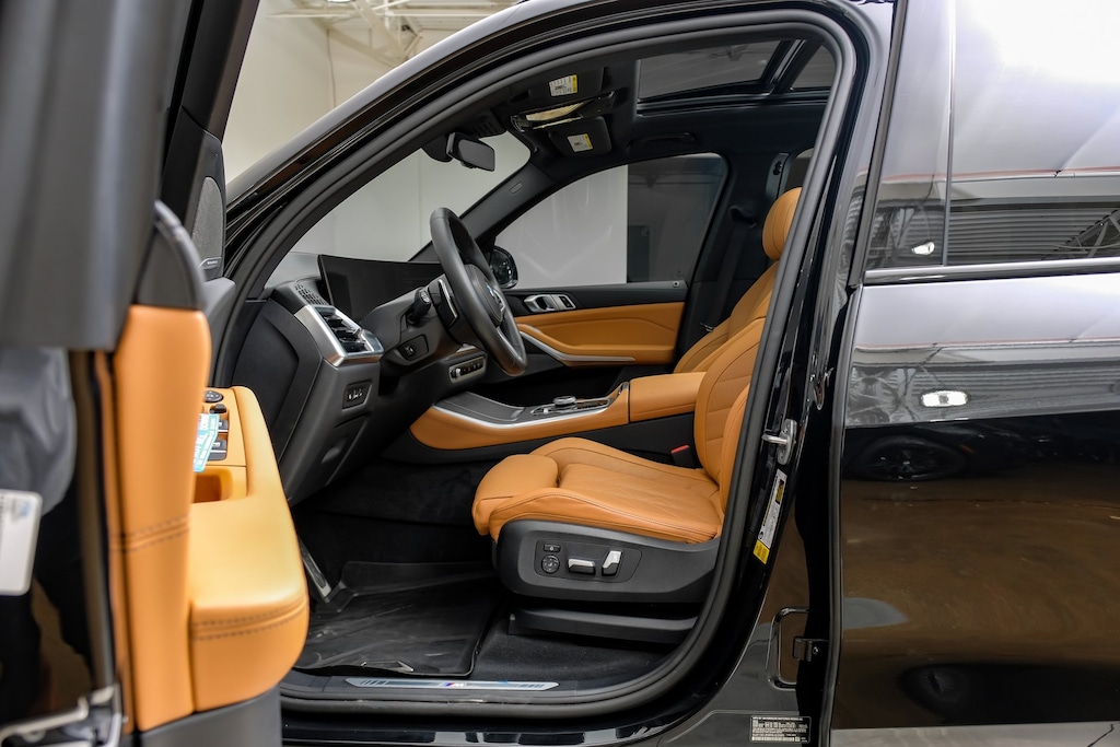 Used 2024 BMW X5 sdrive40i M Sport Package/ Premium Package/Cognac Sensafin/Parking Assistance Package/M Sport Professional Package SUV