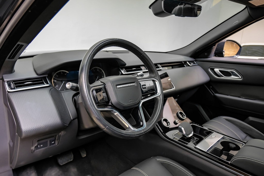 Used 2022 Land Rover Range Rover Velar P250 S Premium Exterior Pack/14 Way Cold & Heat Front Seats/Premium Interior Protection SUV