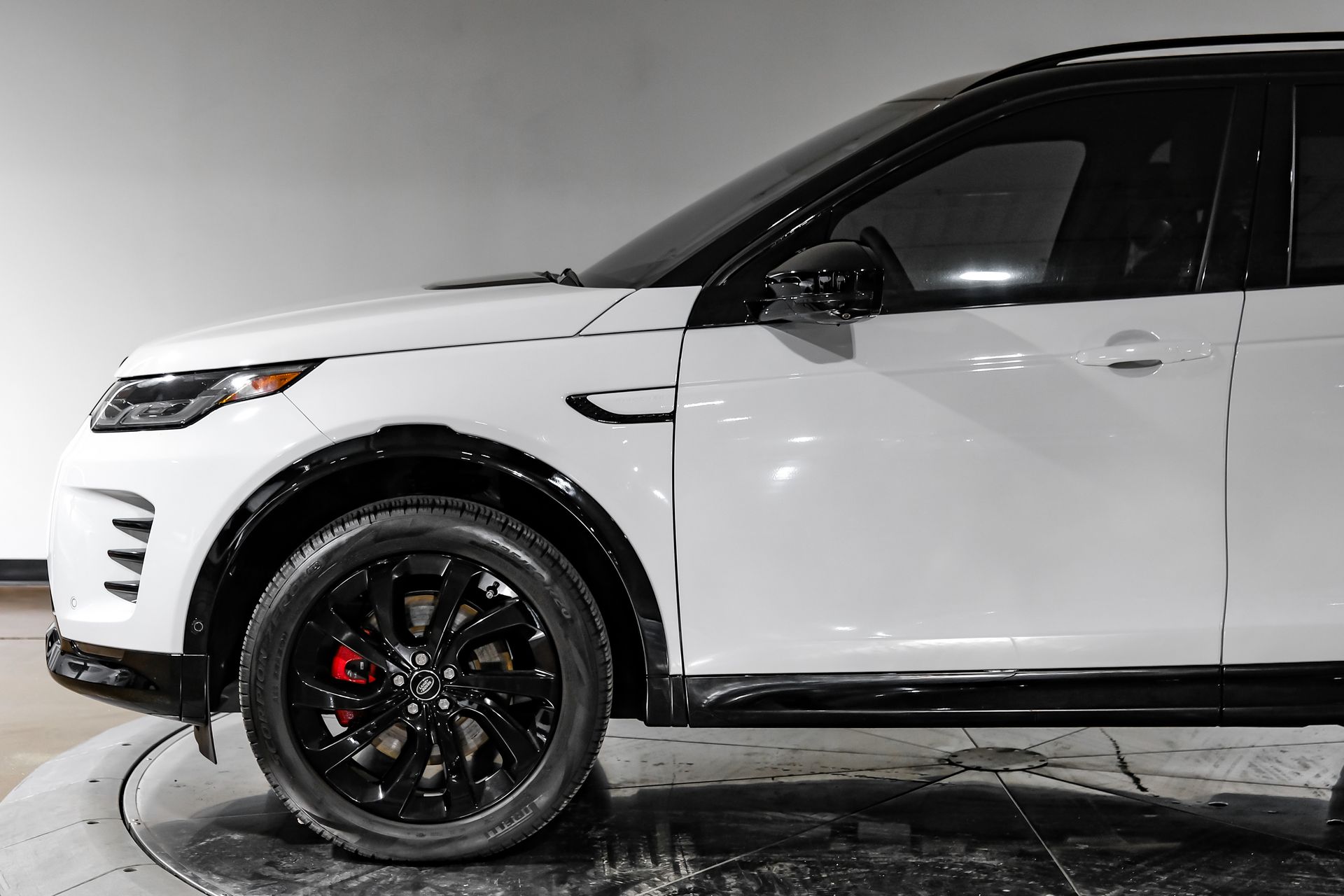 2024 Land Rover Discovery Sport Dynamic SE - Photo 15