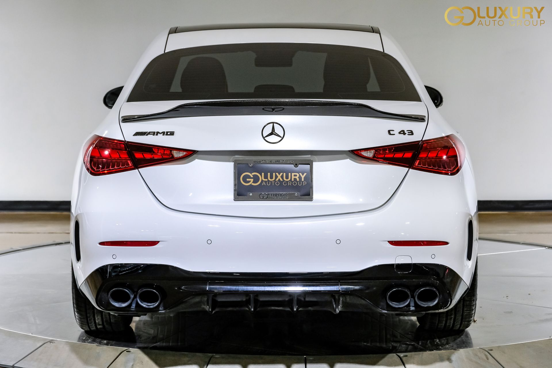 2025 Mercedes-Benz C-Class Sedan AMG C43 - Photo 11