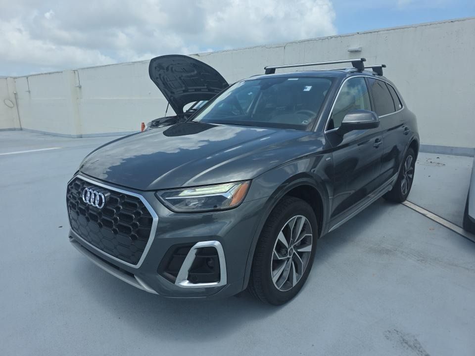 2024 Audi Q5 45 Premium Plus's photo