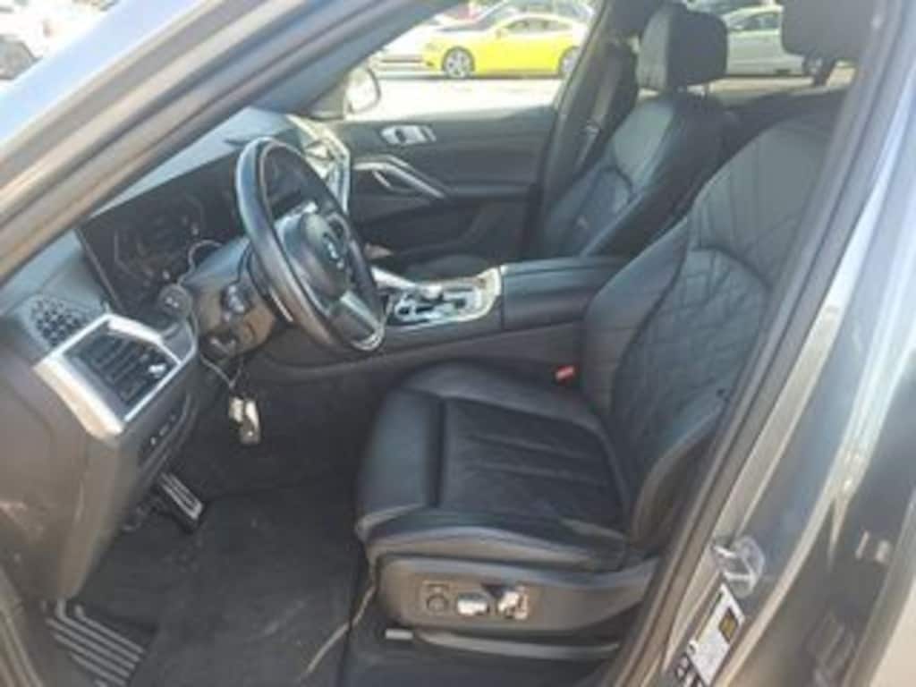 Used 2025 BMW X6 xDrive40i M Sport Package/Premium Package/Parking Assistance Package/ Climate Comfort Package SUV