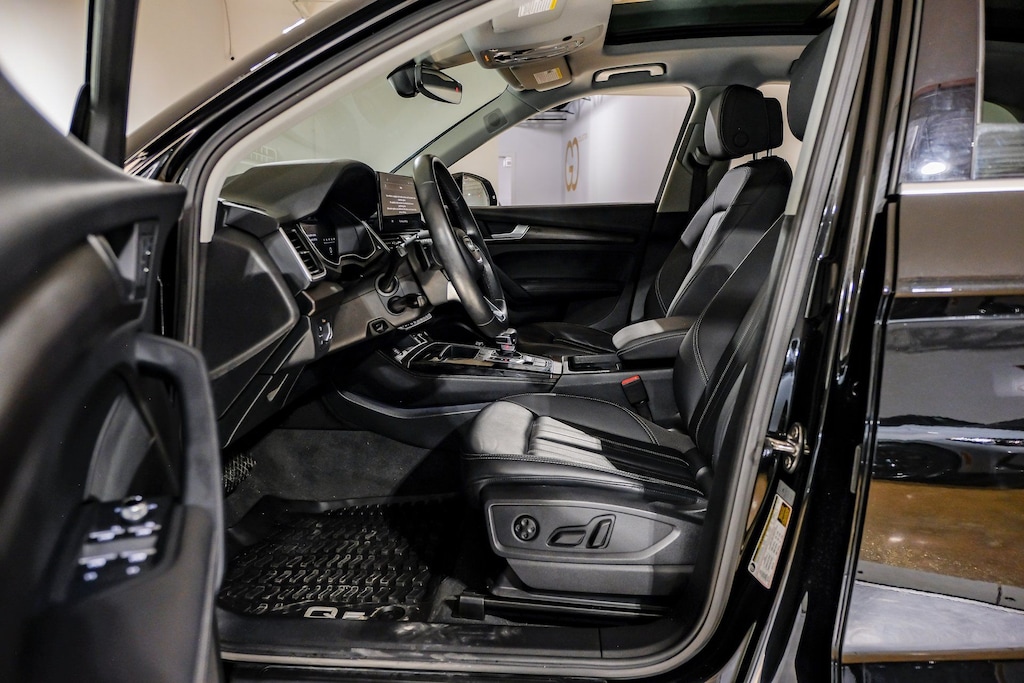 Used 2023 Audi Q5 40 TFSI Premium Plus Package/Navigation Package/Bang & Olfsen Sound System SUV