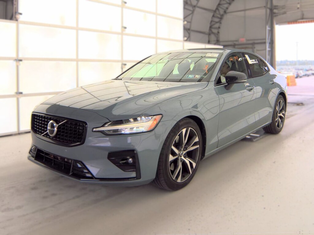 Used 2024 Volvo S60 B5 Core Dark Sedan