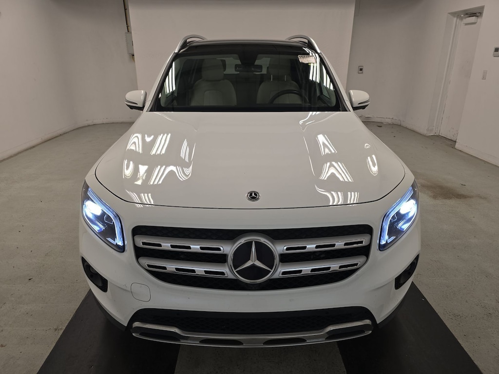Used 2023 Mercedes-Benz GLB 250 Premium Package/Parking Assistance Package/Third Row Seats/19" 10-Spoke Alloy Wheels SUV