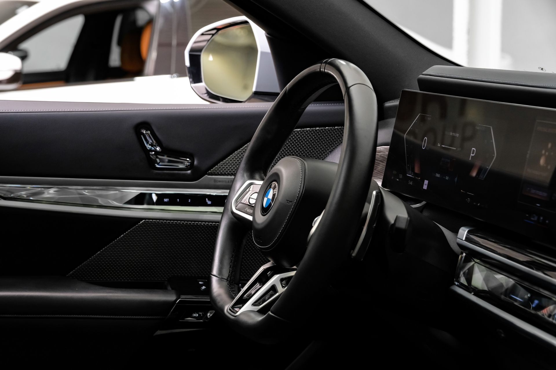 2023 BMW 7 Series 740i - Photo 18
