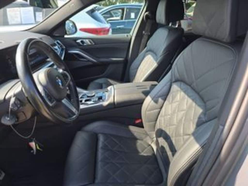 Used 2025 BMW X6 xDrive40i M Sport Package/Premium Package/Climate Comfort Package/20" X 9" M Star-Spoke Bicolor SUV