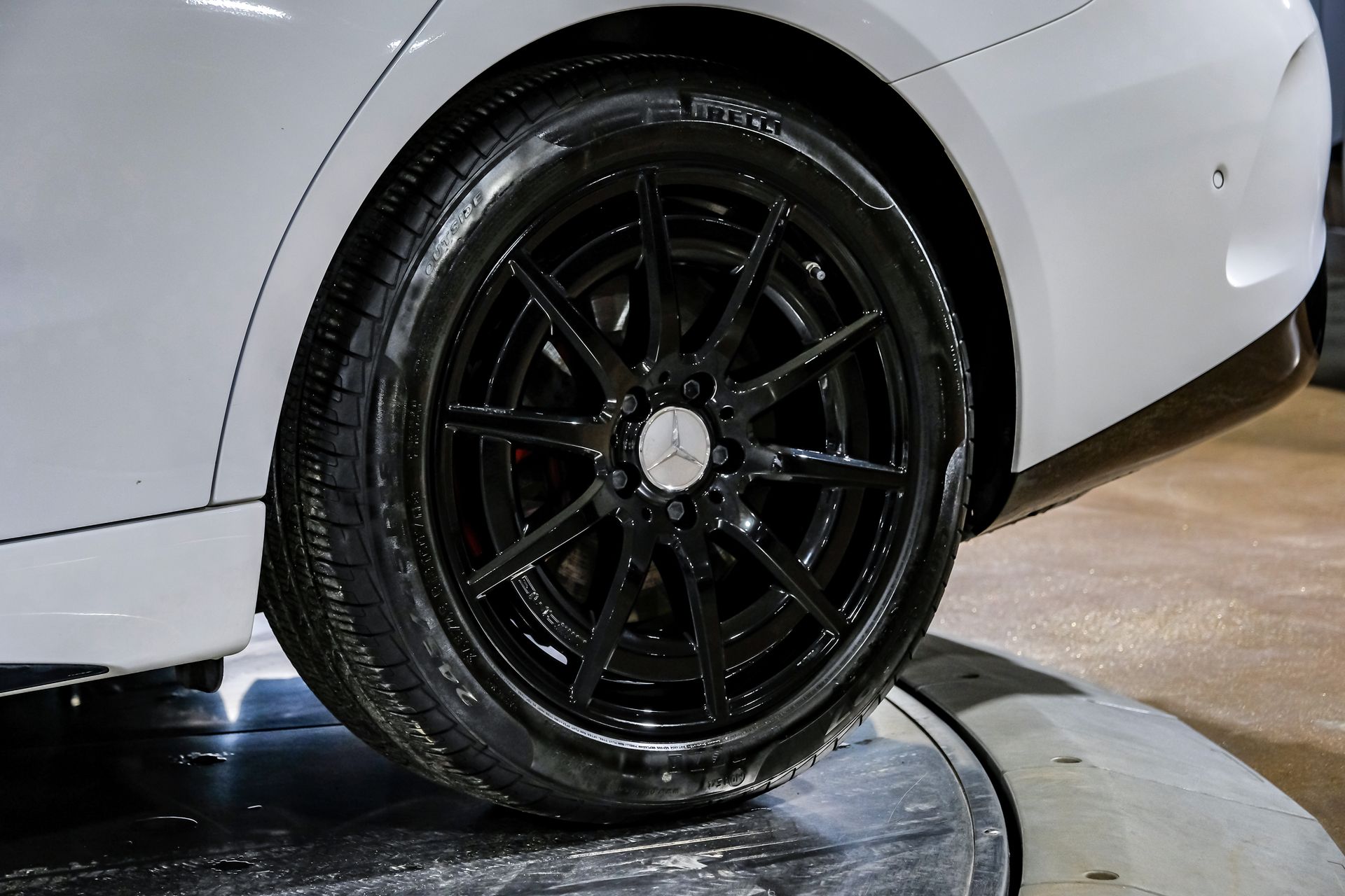2025 Mercedes-Benz C-Class Sedan AMG C43 - Photo 57