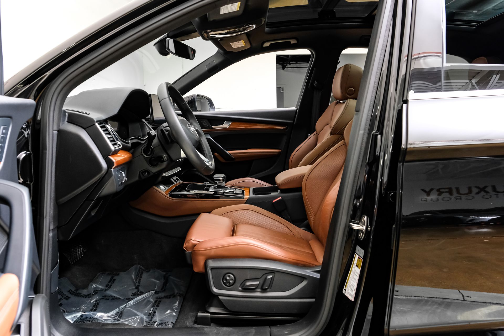 2023 Audi Q5 45 S line Premium photo 3