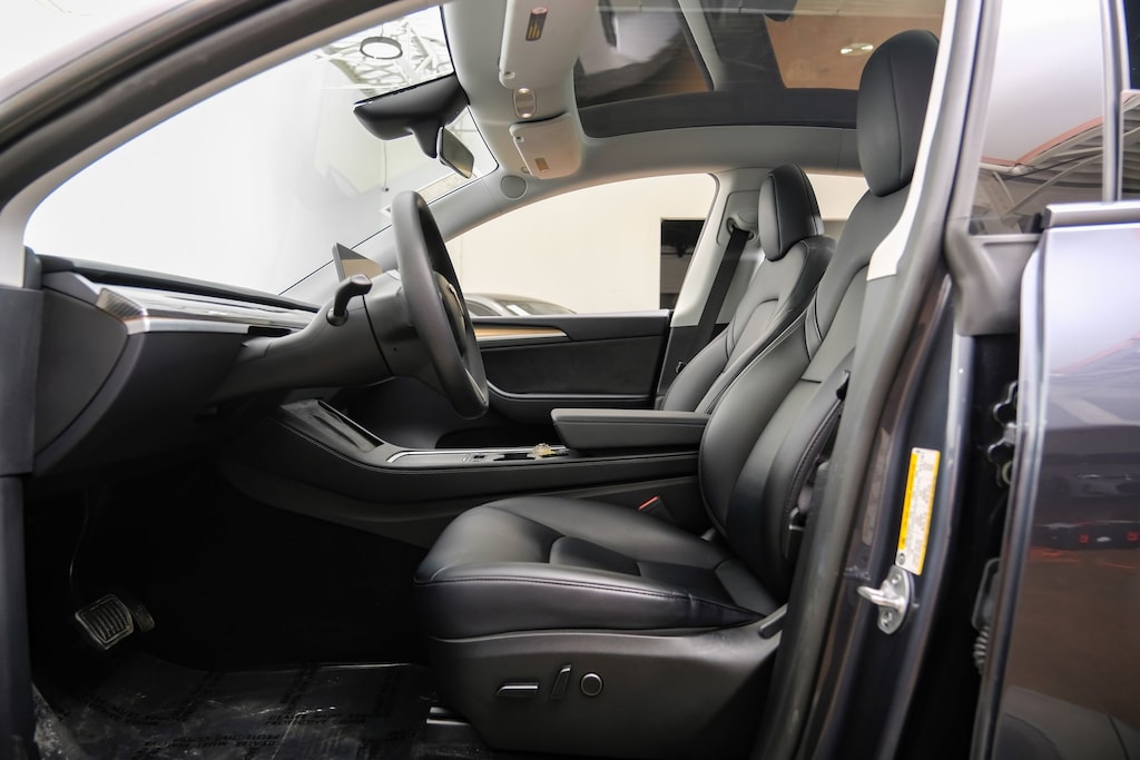 Used 2023 Tesla Model Y Long Range SUV