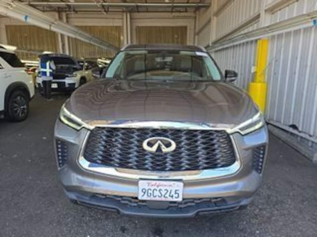 Used 2023 INFINITI QX60 LUXE SUV