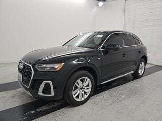 2023 Audi Q5 45 Premium's photo