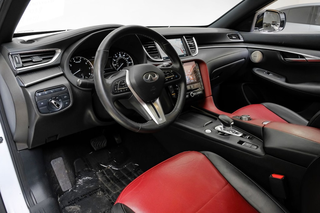 Used 2023 INFINITI QX55 Sensory Package/Monaco Red/Lighting Package SUV