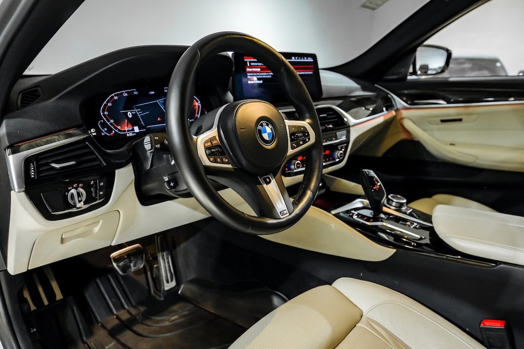Used 2022 BMW 540i xDrive M Sport Package/Premium Package/Ivory White Nappa Leather/20" M Wheels 846M w/perf. rft Sedan