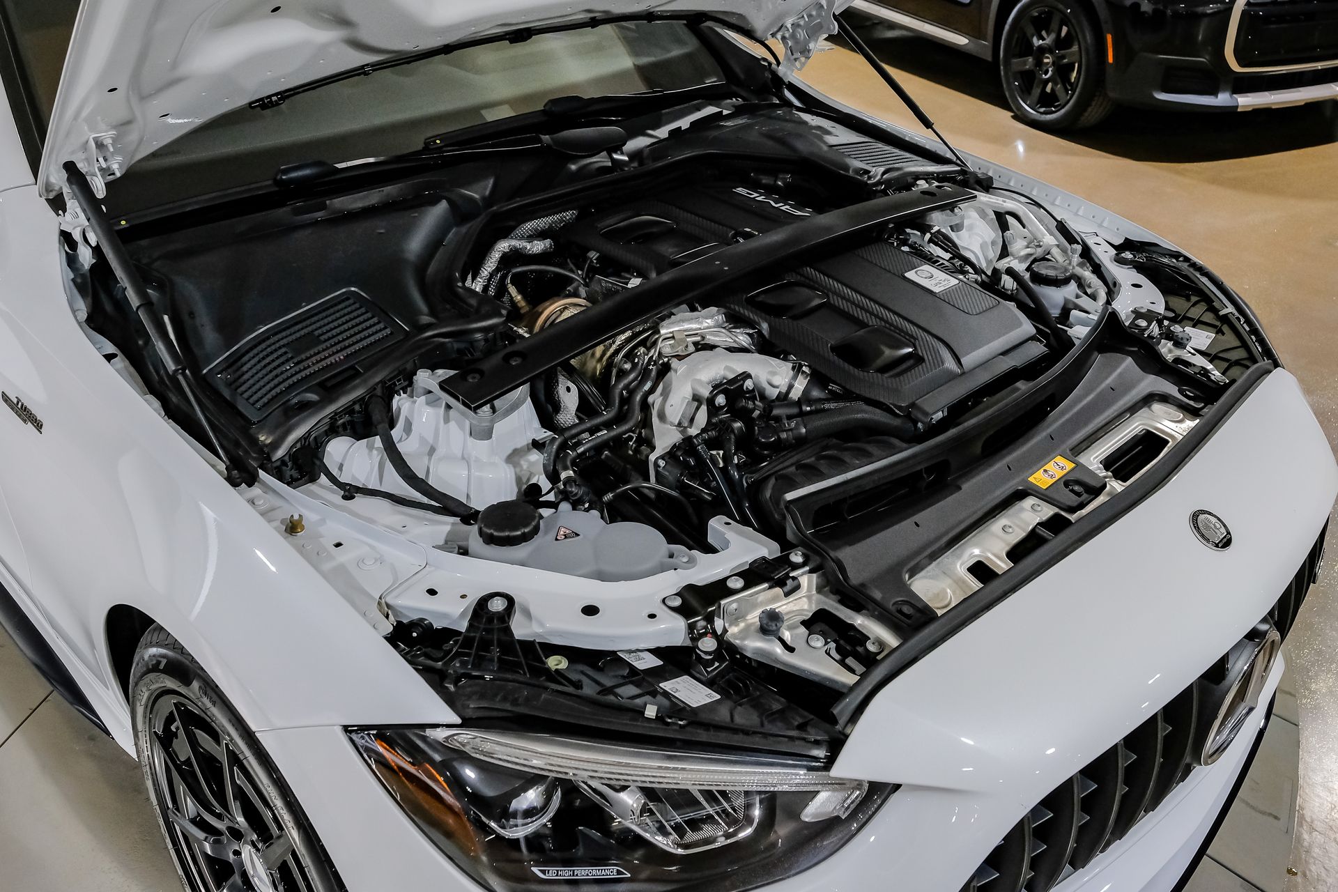2025 Mercedes-Benz C-Class Sedan AMG C43 - Photo 49
