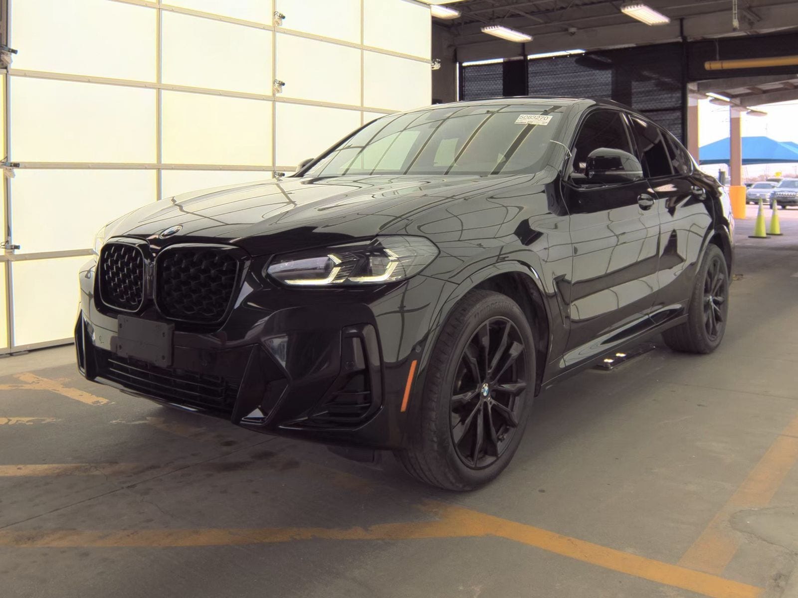 2024 BMW X4 30i's photo