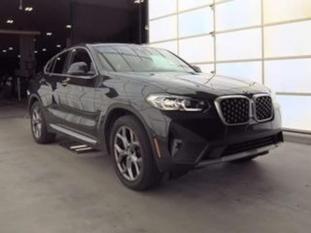 Used 2025 BMW X4 xDrive30i Premium Package/Parking Assistance Package/19" Y-Spoke Ferric Grey 693 Wh SUV
