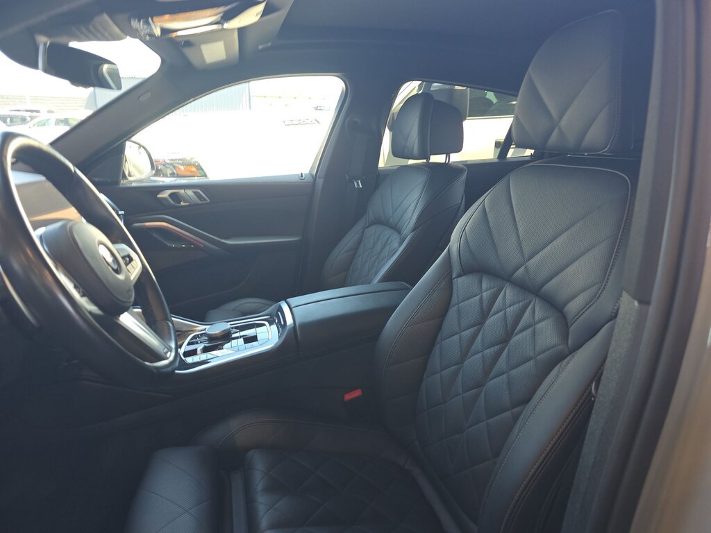 Used 2025 BMW X6 xDrive40i SUV