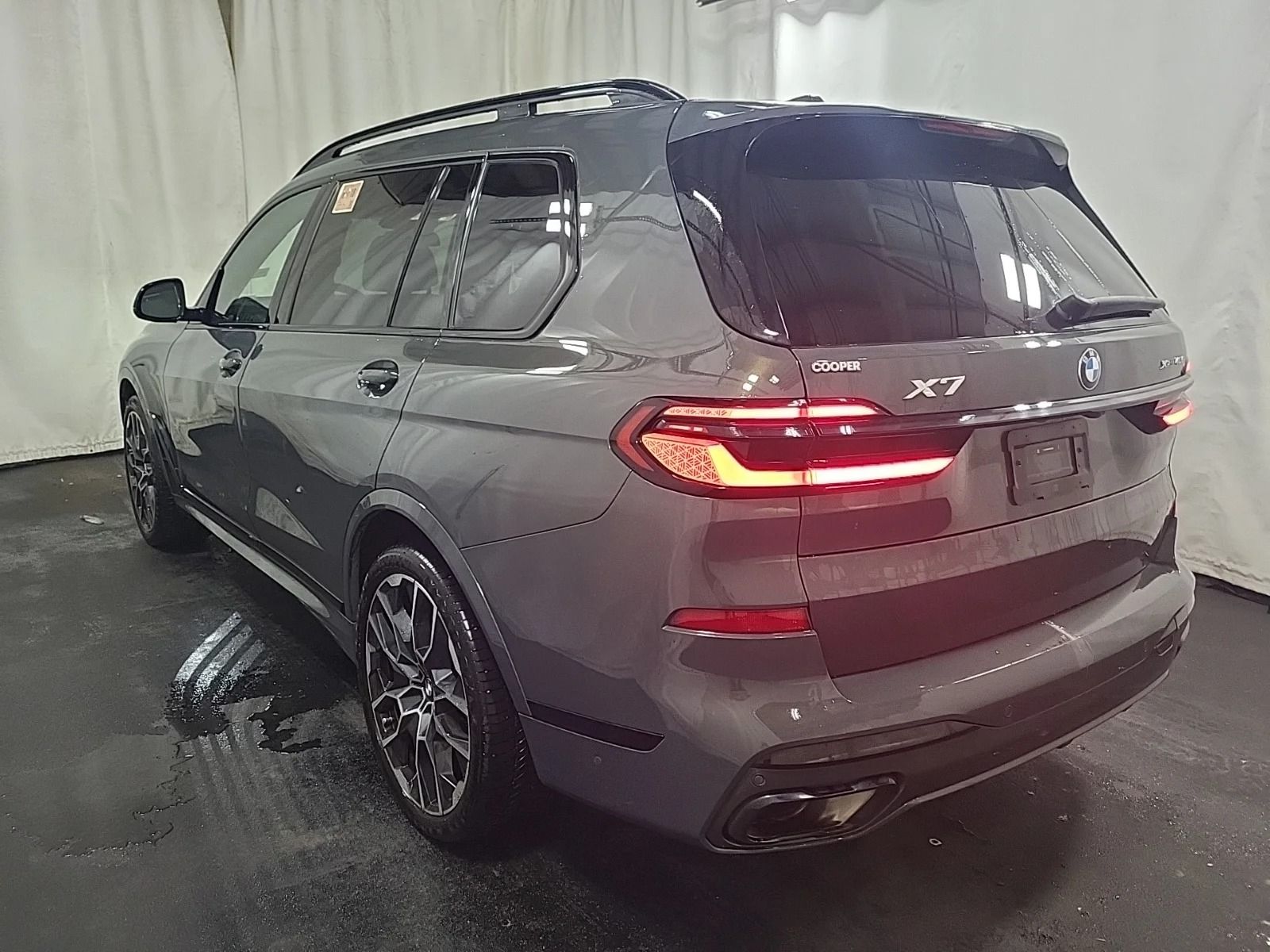 2024 Bmw X7 xDrive40i photo 2