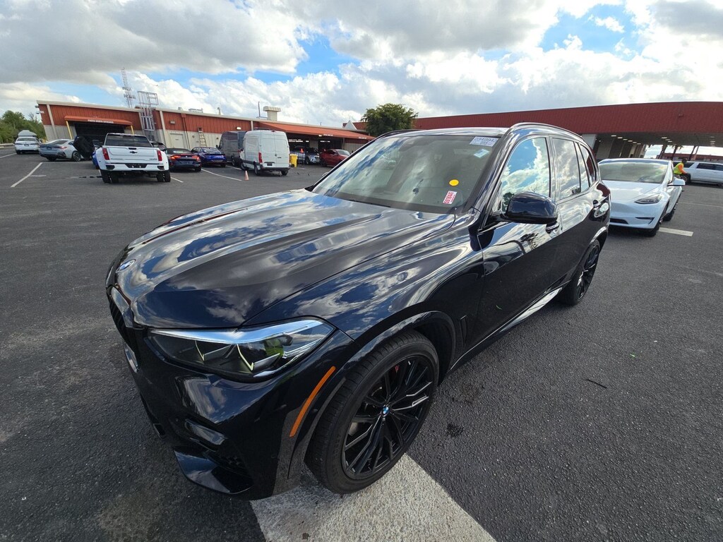 Used 2023 BMW X5 xDrive40i M Sport Package/Silverstone/22" X 9.5" Front and 22" X 10.5" Rear Black Wheels SUV