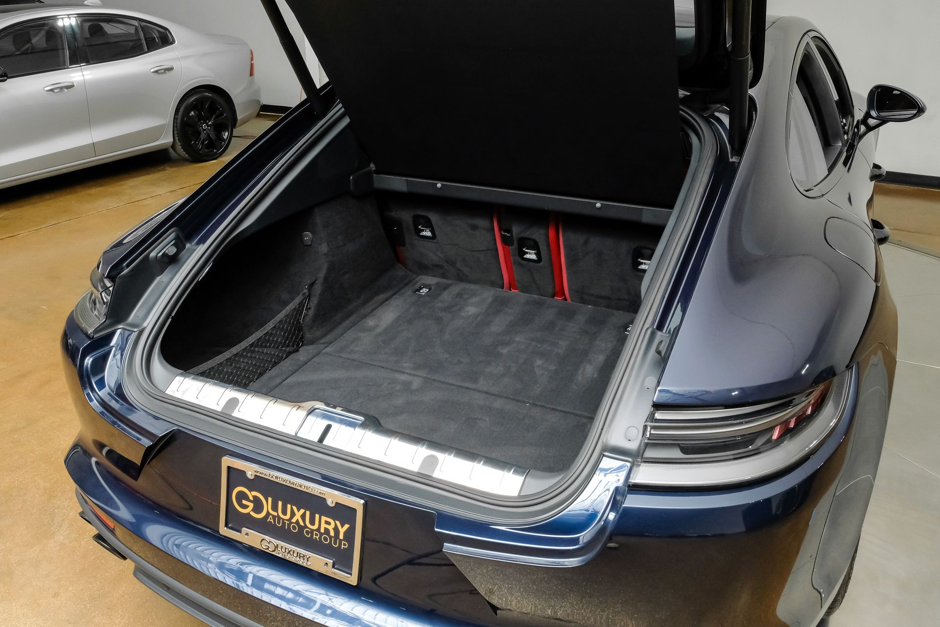 2023 Porsche Panamera Platinum Edition - Photo 56