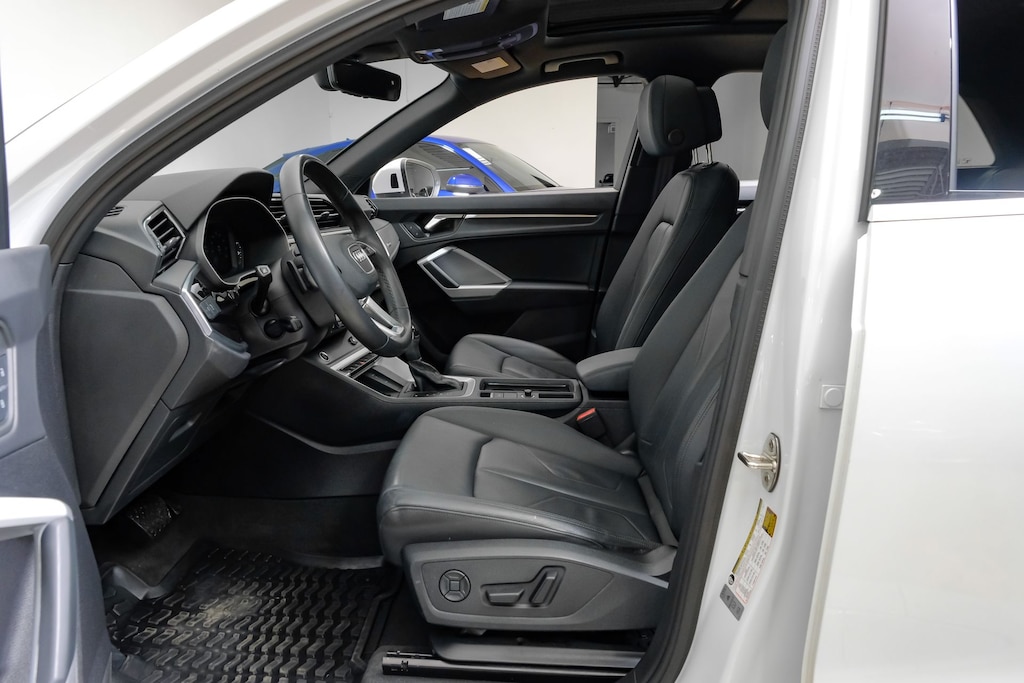 Used 2024 Audi Q3 45 S line Premium Package/19'' Wheel Package SUV