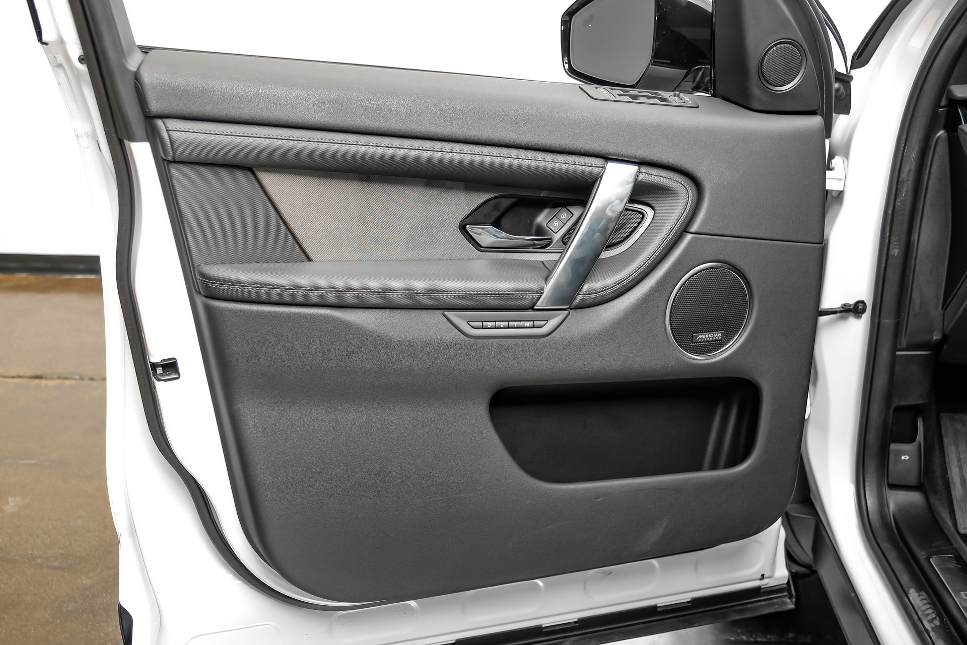 2024 Land Rover Discovery Sport Dynamic SE - Photo 52