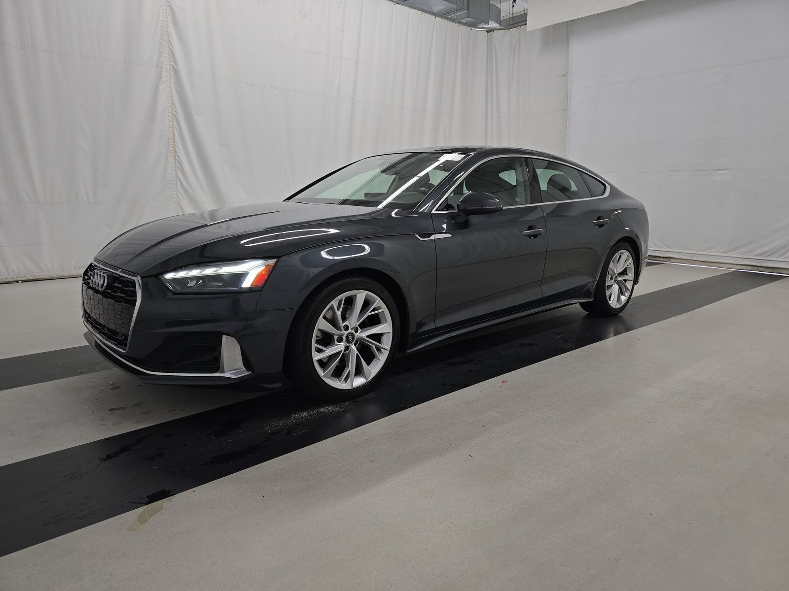 2023 Audi A5 Sportback Premium's photo