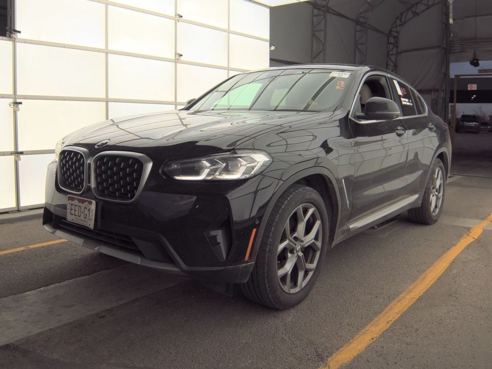 2025 BMW X4 30i's photo