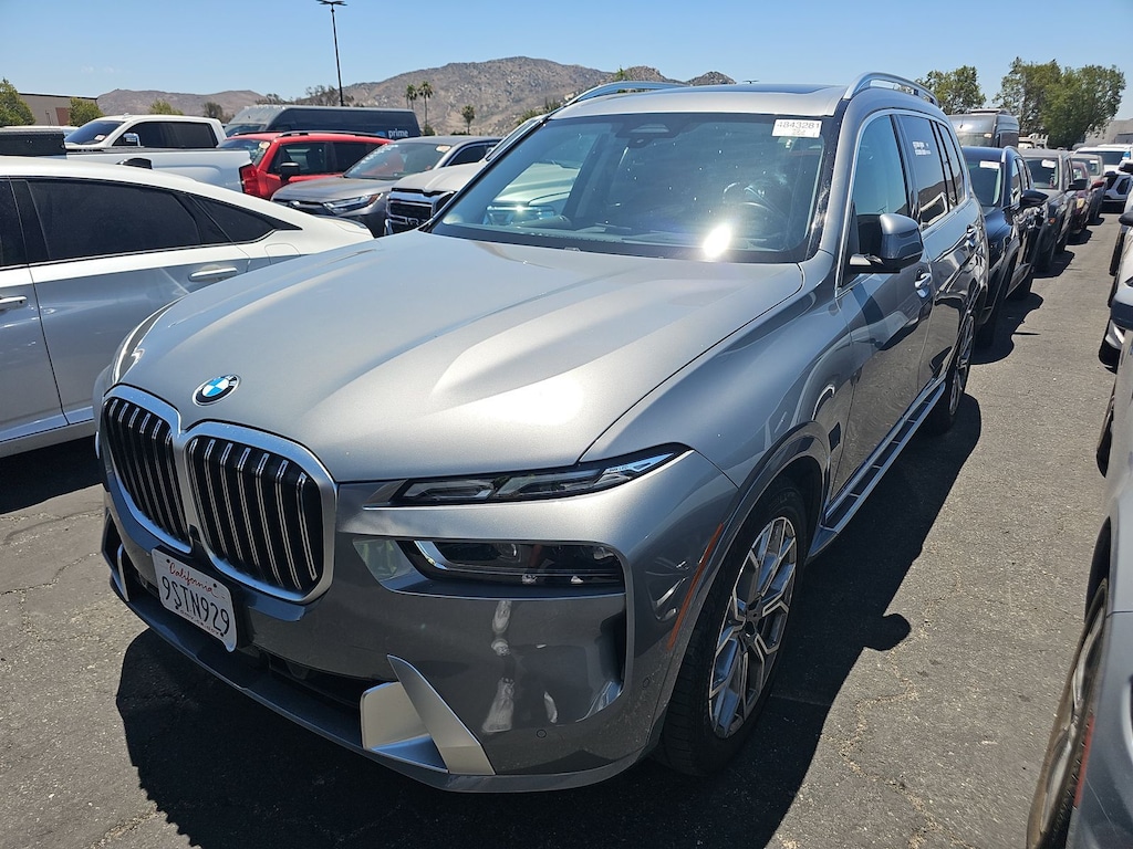 Used 2025 BMW X7 xDrive40i Premium Package/Coffe Interior/Climate Comfort Package/Parking Assistance Package/Connect Package Pro SUV