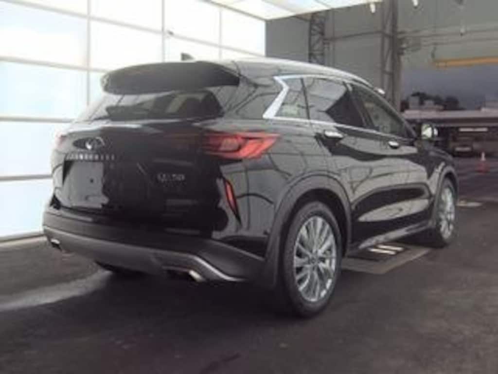 Used 2023 INFINITI QX50 LUXE Package/Bose Premium Audio/Splash Guard SUV