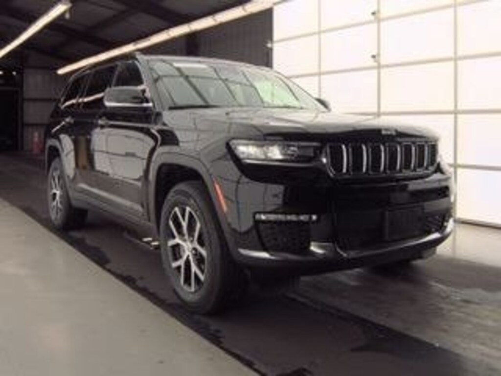 Used 2024 Jeep Grand Cherokee L limited/Luxury Tech Group ll/Dual-Pane Panoramic Sunroof/Ventilated Front Seats SUV