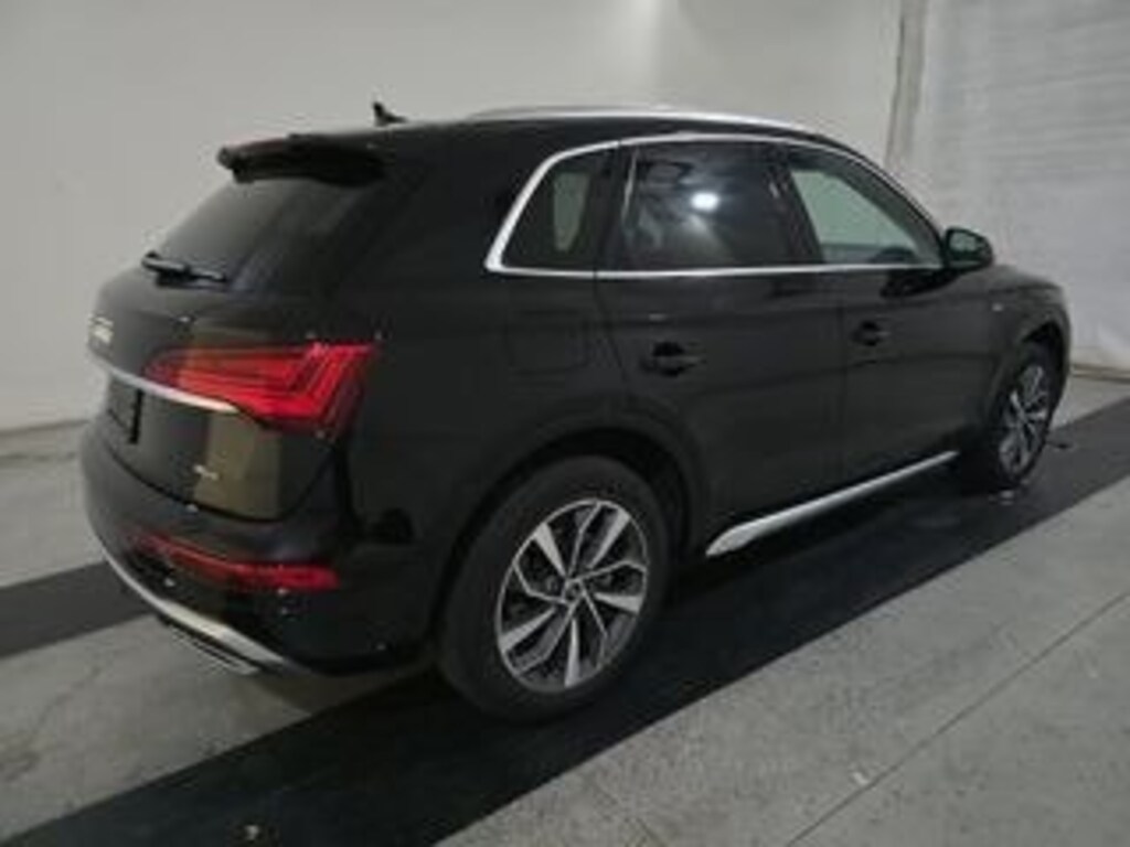 Used 2023 Audi Q5 45 S line Premium Plus Package/Navigation Package/Trailer tow Package SUV