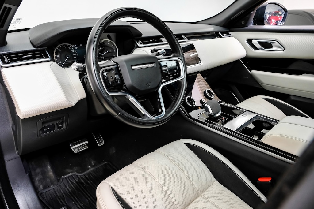 Used 2022 Land Rover Range Rover Velar P250 R-Dynamic S/Dynamic Handling Pack/Adaptive Cruise Control with Steering Assist/ 20" 7 Split-Spoke Gloss Black Wheels SUV