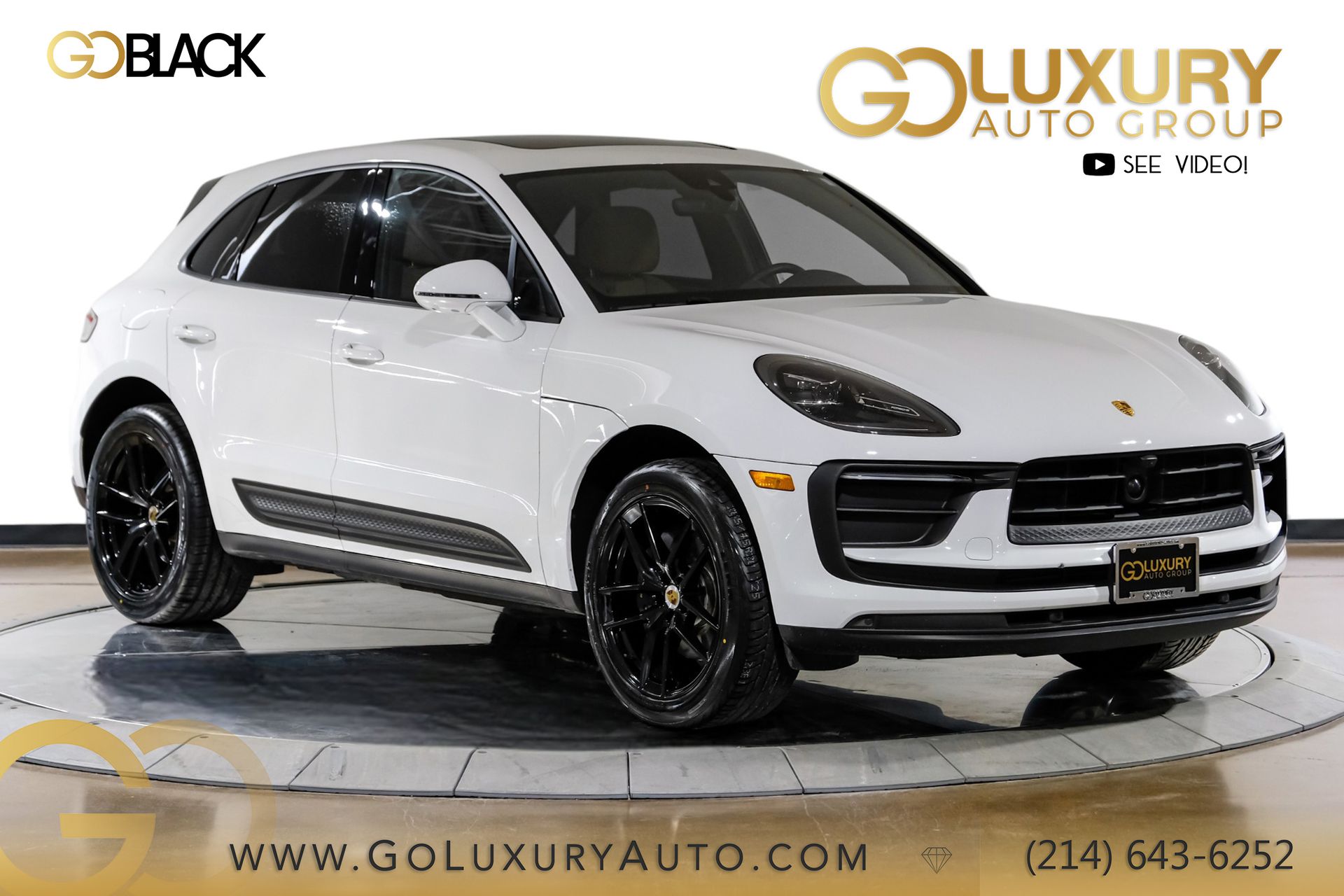 2024 Porsche Macan Base's photo