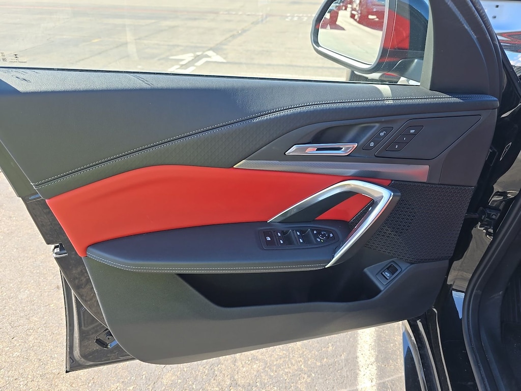 Used 2025 BMW X2 xDrive28i M Sport Package/Red/black Bicolor/Convenience content/19" M Dual-Spoke Bicolor 871M SUV
