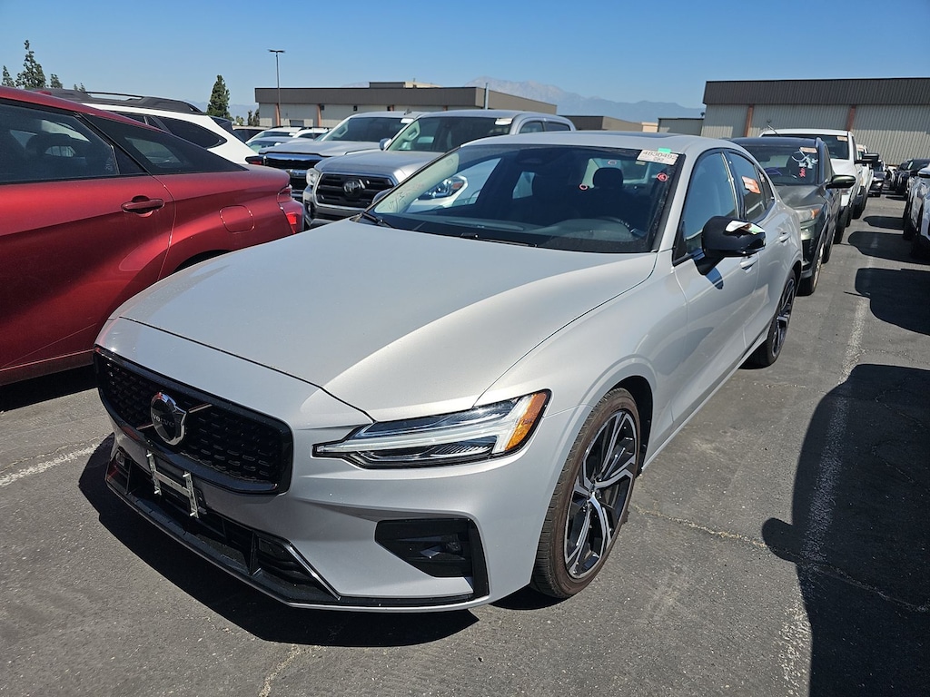 Used 2024 Volvo S60 B5 Core Dark Sedan
