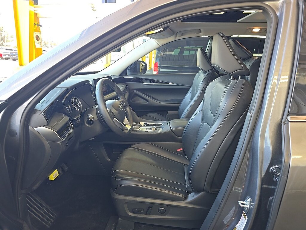 Used 2023 INFINITI QX60 PURE Package/Leather-Appointed Seating Surfaces/Heated Front Bucket Seats/ SUV