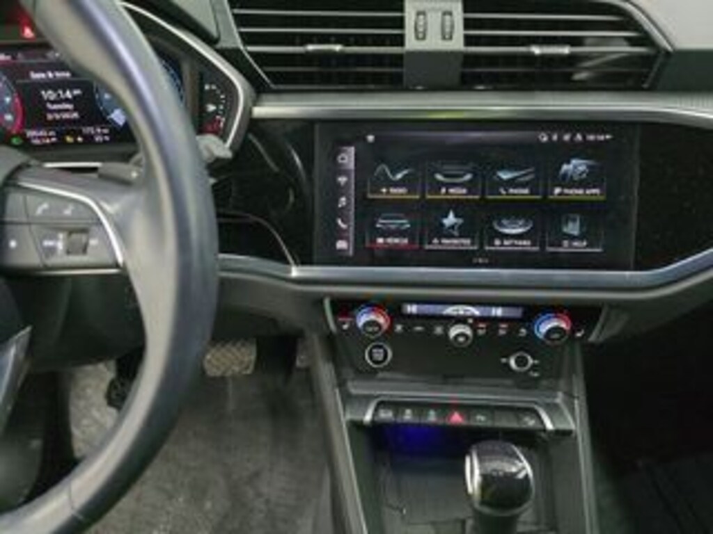 Used 2023 Audi Q3 45 S line Premium Plus Package/Black Optic Package/19'' 5-Double-arm Design Wheel SUV