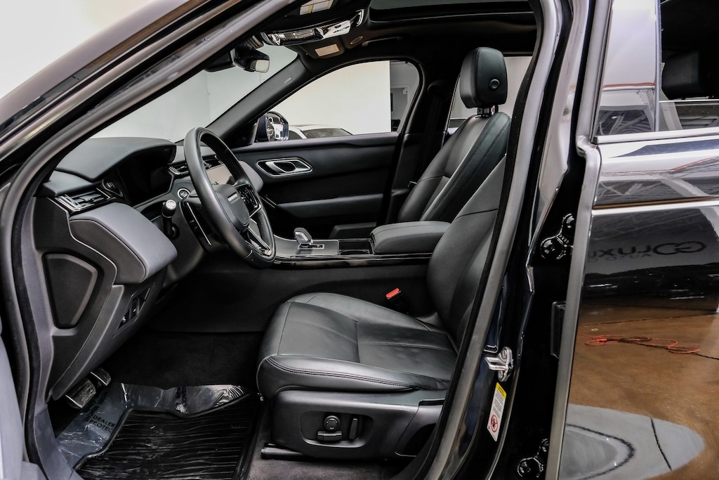 Used 2024 Land Rover Range Rover Velar P250 Dynamic SE/Technology Pack/Heated and cooled front seats/22" Style 1075, 10 Spoke SUV