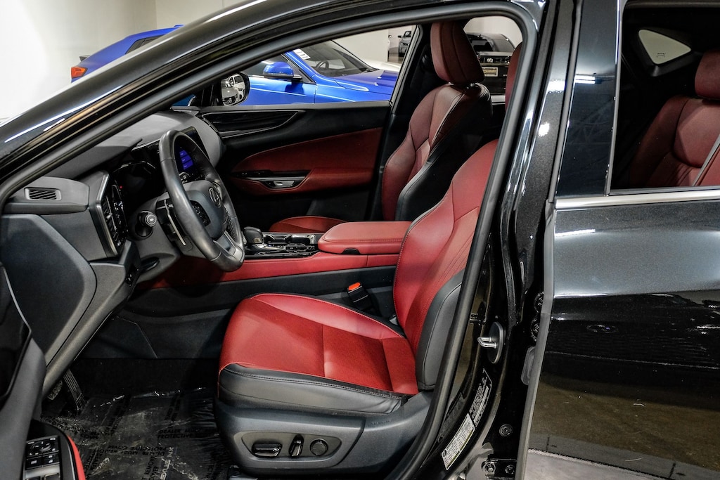Used 2025 Lexus NX 250 Cold Weather Package/Rioja Red/Power Moonroof/2000-lb Towing Capacity SUV