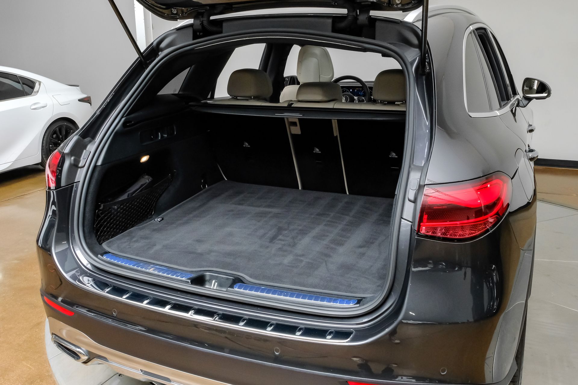 2025 Mercedes-Benz GLC Base - Photo 50