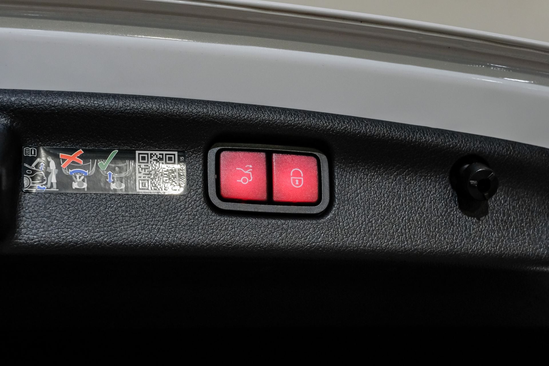 2025 Mercedes-Benz C-Class Sedan AMG C43 - Photo 53