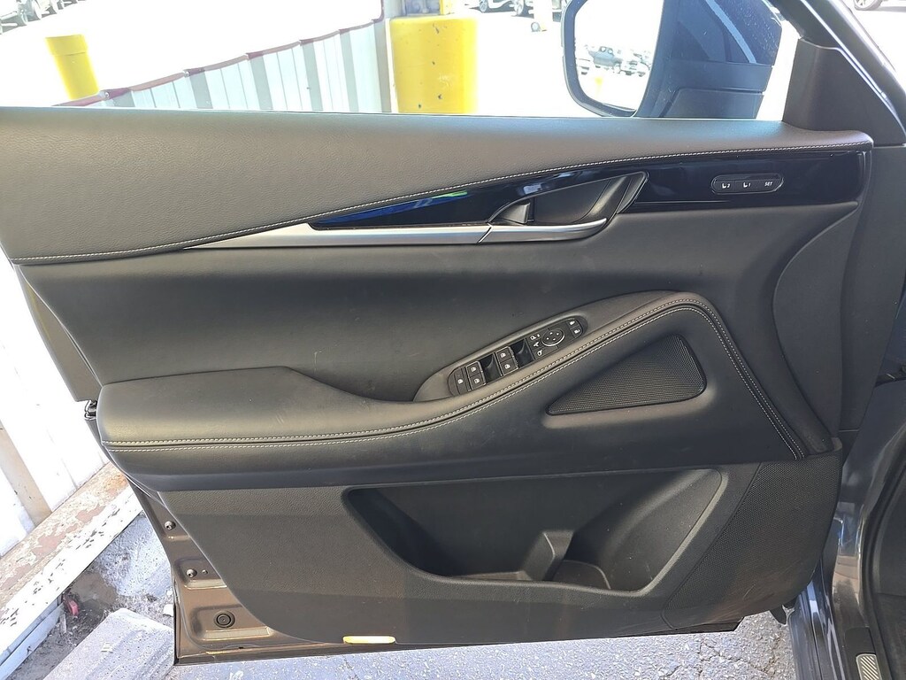 Used 2023 INFINITI QX60 PURE Package/Leather-Appointed Seating Surfaces/Heated Front Bucket Seats/ SUV